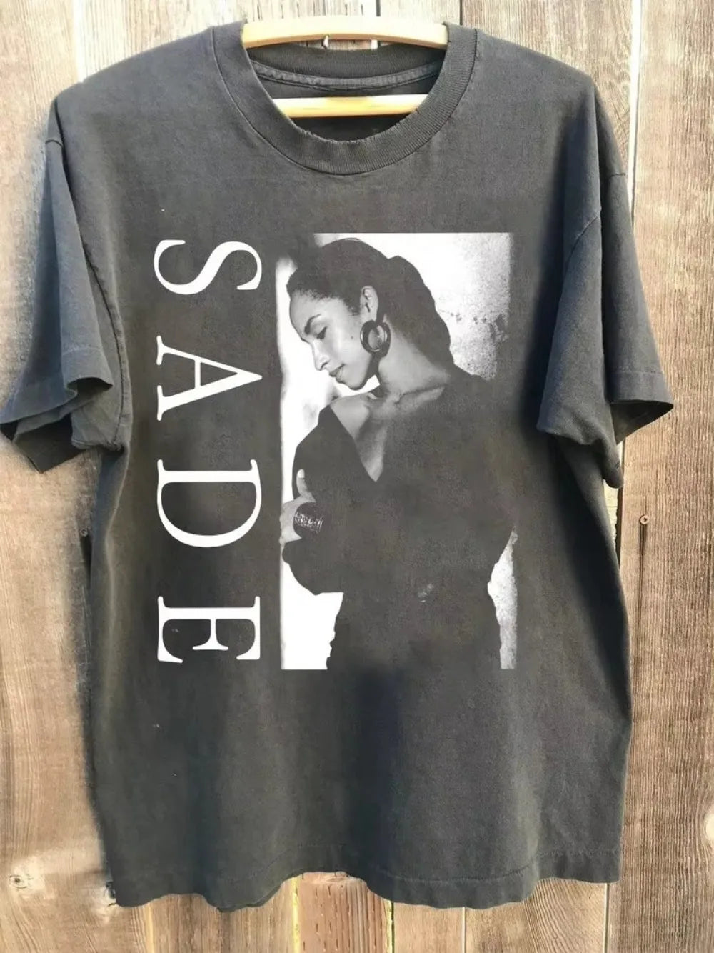 Summer Fashion Retro Sade Vintage 90s T-Shirt Pop Music Fan T-shirt Gifts for Men Women American Harajuku Y2K Streetwear Tops